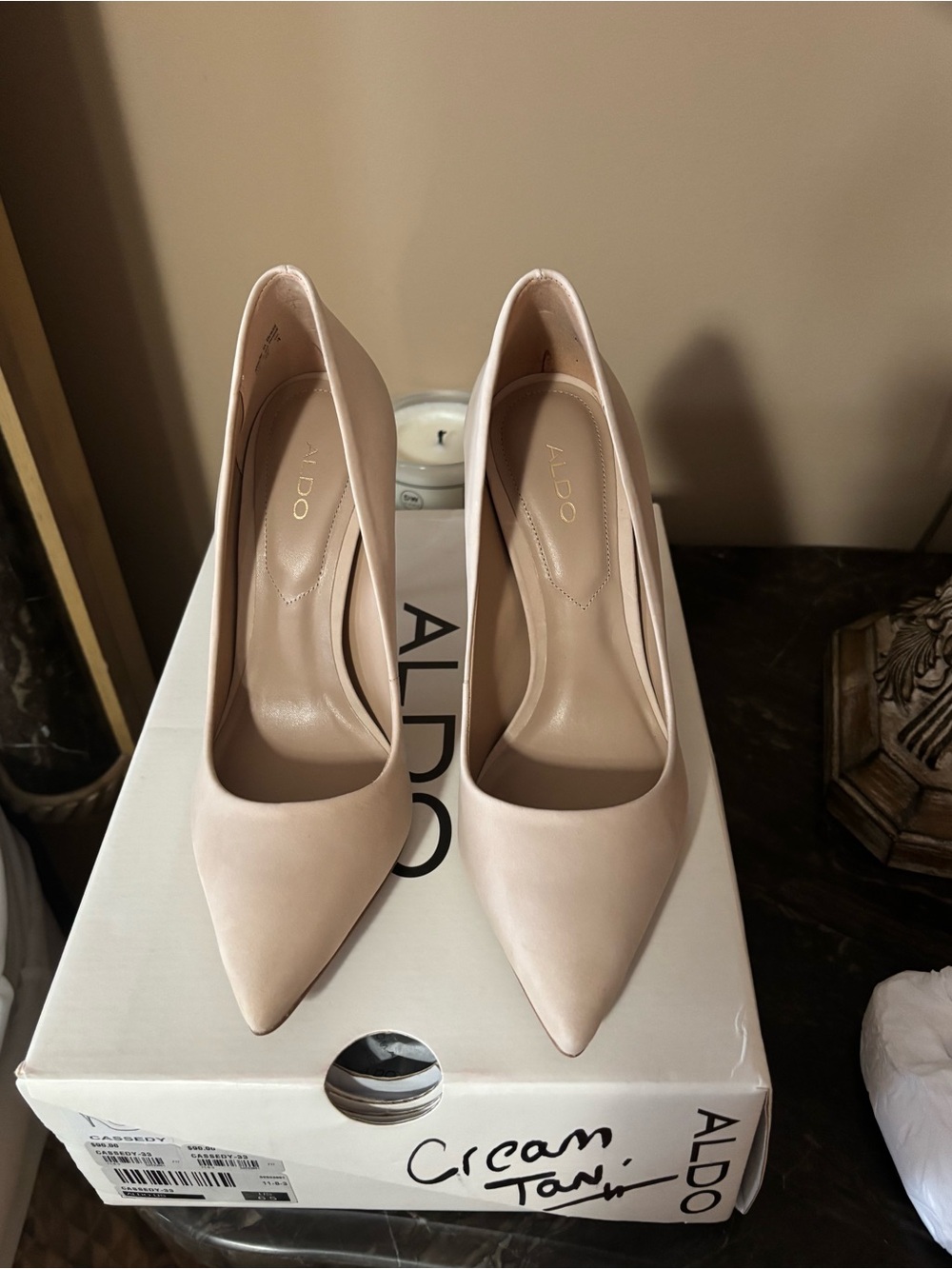 NWT - Brand New - ALDO Suede Cream Tan Pointed-Toe Pumps